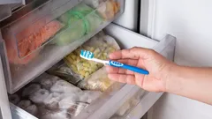 Malý krok pro váš kartáček, velký skok pro ústní hygienu