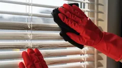 Rychlý a šetrný způsob čištění žaluzií domácími prostředky